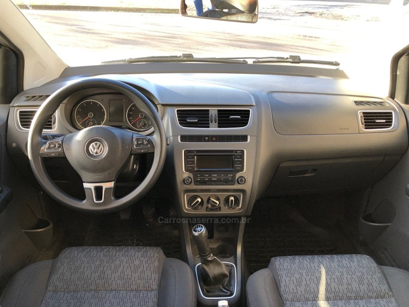 FOX 1.0 ITREND 8V FLEX 4P MANUAL - 2014 - CAXIAS DO SUL