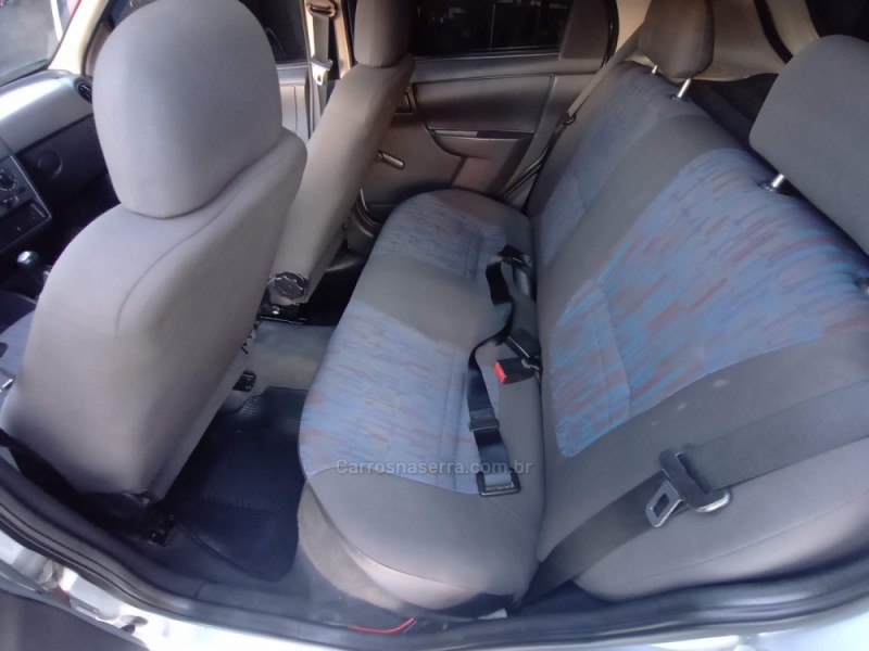 CELTA 1.0 MPFI SPIRIT 8V FLEX 4P MANUAL - 2011 - CAXIAS DO SUL