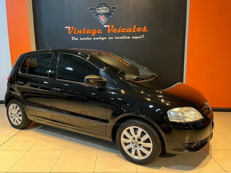 FOX 1.0 MI 8V FLEX 4P MANUAL - 2010 - CAXIAS DO SUL