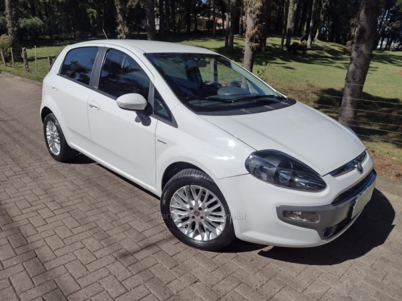 PUNTO 1.6 ESSENCE SP DUALOGIC 16V FLEX 4P AUTOMATIZADO - 2013 - CAXIAS DO SUL