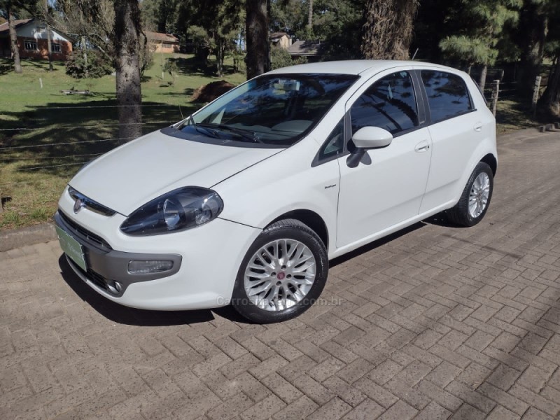 PUNTO 1.6 ESSENCE SP DUALOGIC 16V FLEX 4P AUTOMATIZADO