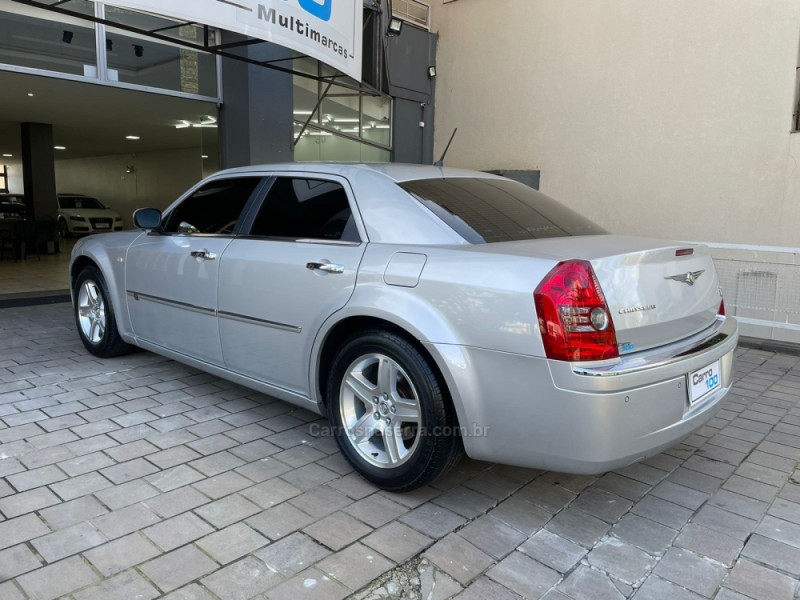300 C 3.5 SEDAN V6 24V GASOLINA 4P AUTOMÁTICO - 2008 - CAXIAS DO SUL