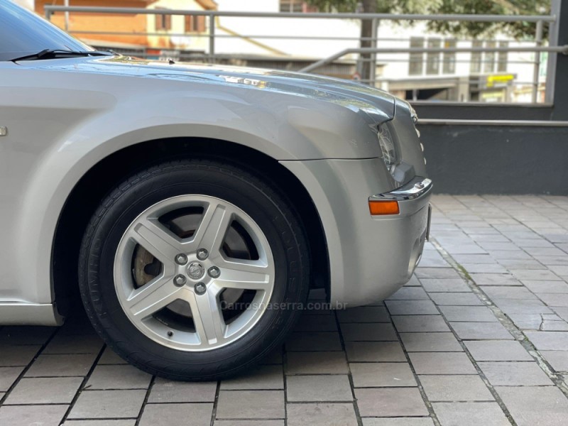 300 C 3.5 SEDAN V6 24V GASOLINA 4P AUTOMÁTICO - 2008 - CAXIAS DO SUL