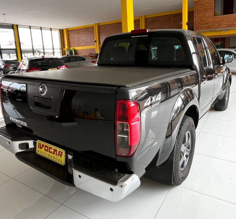 FRONTIER 2.5 S 4X4 CD TURBO ELETRONIC DIESEL 4P MANUAL - 2016 - VACARIA