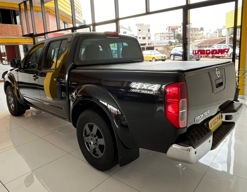 FRONTIER 2.5 S 4X4 CD TURBO ELETRONIC DIESEL 4P MANUAL - 2016 - VACARIA