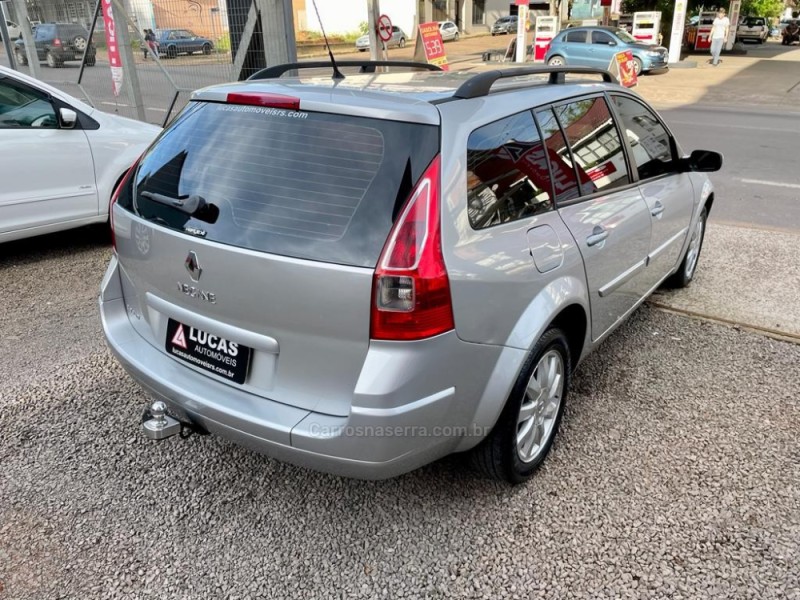MÉGANE 1.6 DYNAMIQUE GRAND TOUR 16V FLEX 4P MANUAL - 2012 - BOM RETIRO DO SUL