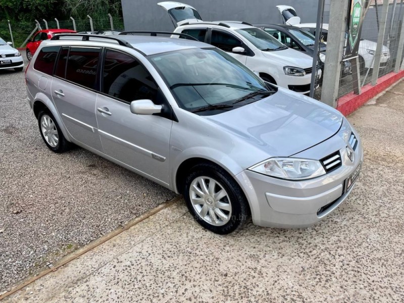MÉGANE 1.6 DYNAMIQUE GRAND TOUR 16V FLEX 4P MANUAL - 2012 - BOM RETIRO DO SUL