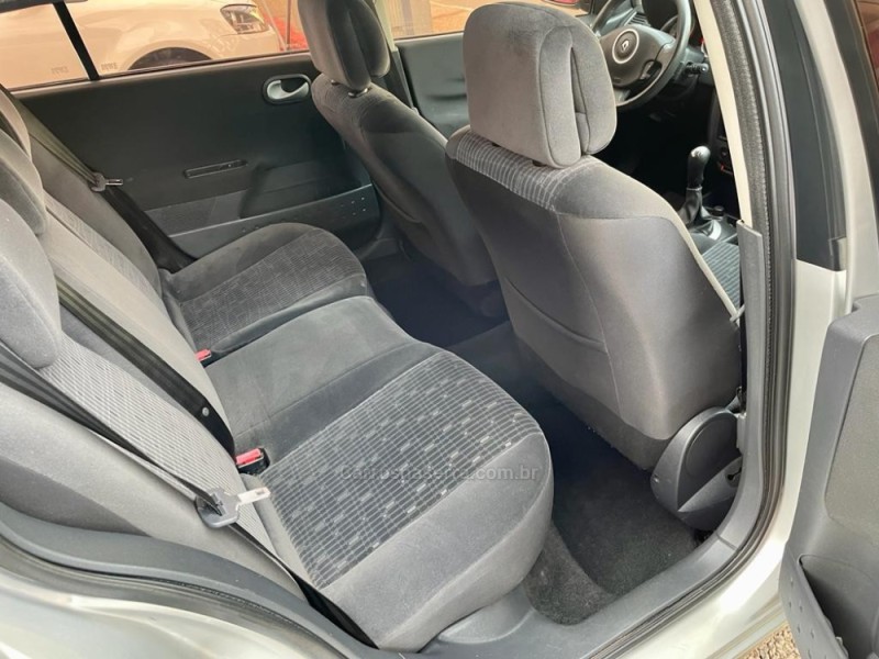 MÉGANE 1.6 DYNAMIQUE GRAND TOUR 16V FLEX 4P MANUAL - 2012 - BOM RETIRO DO SUL