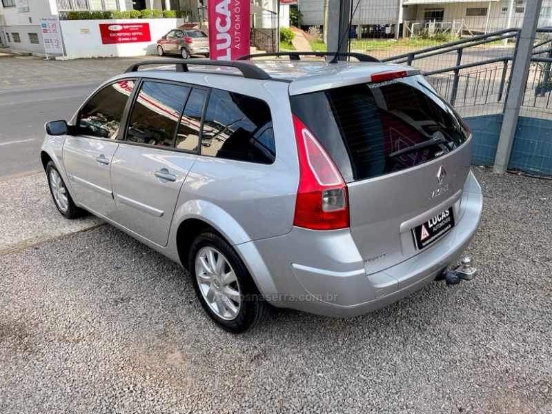 MÉGANE 1.6 DYNAMIQUE GRAND TOUR 16V FLEX 4P MANUAL - 2012 - BOM RETIRO DO SUL