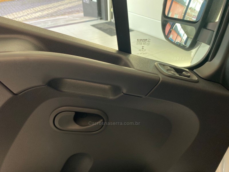 MASTER 2.5 DCI FURGÃO L1H1 16V DIESEL 3P MANUAL - 2023 - FLORES DA CUNHA
