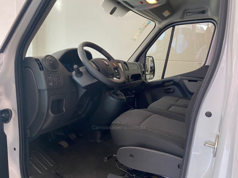 MASTER 2.5 DCI FURGÃO L1H1 16V DIESEL 3P MANUAL - 2023 - FLORES DA CUNHA