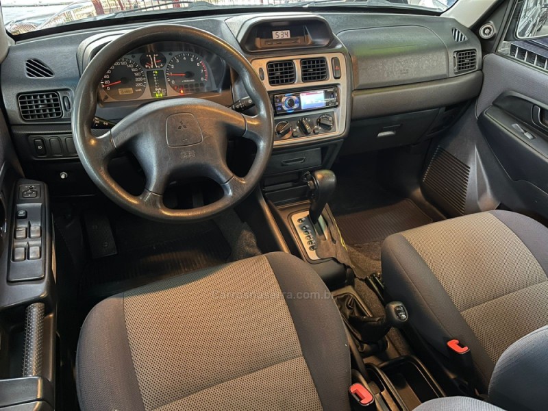 PAJERO TR4 2.0 4X4 16V 140CV FLEX 4P AUTOMÁTICO - 2005 - CAXIAS DO SUL