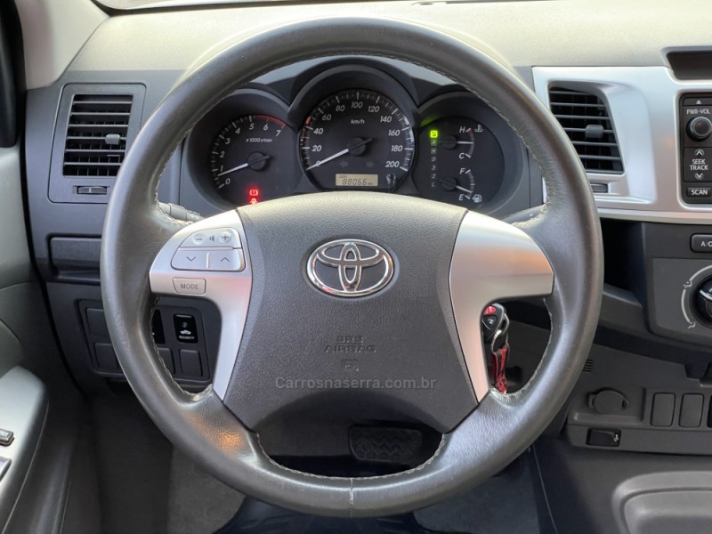 HILUX 2.7 SR 4X2 CD 16V FLEX 4P AUTOMÁTICO - 2013 - FARROUPILHA