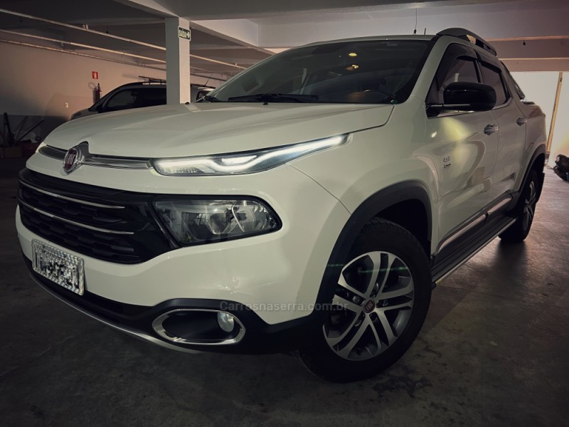 toro 2.0 16v ultra 4x4 at9 diesel 4p automatico 2018 caxias do sul