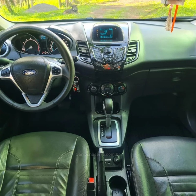 FIESTA 1.6 TITANIUM HATCH 16V FLEX 4P AUTOMÁTICO - 2015 - ANTôNIO PRADO