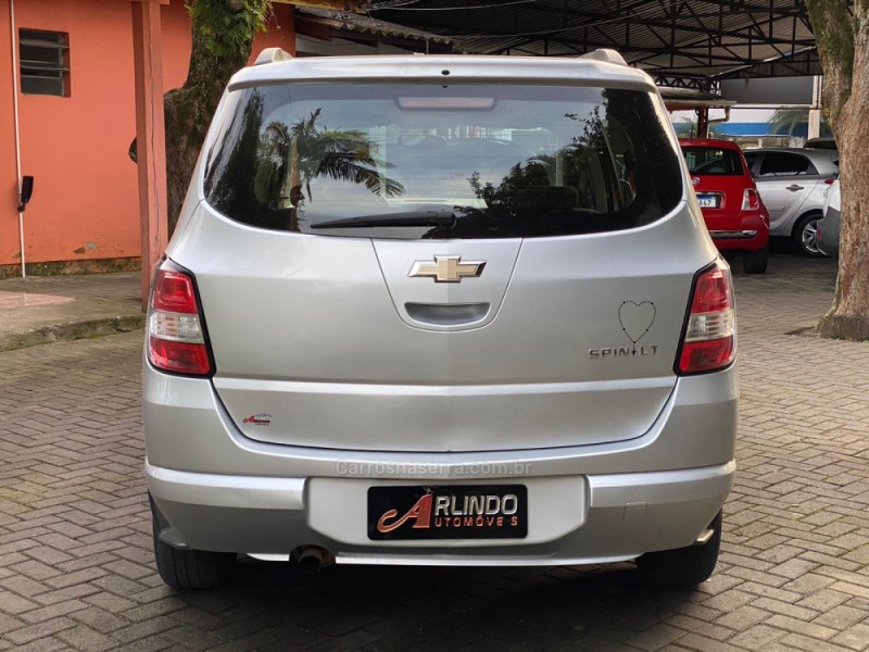 SPIN 1.8 LT 8V FLEX 4P MANUAL - 2016 - PAROBé