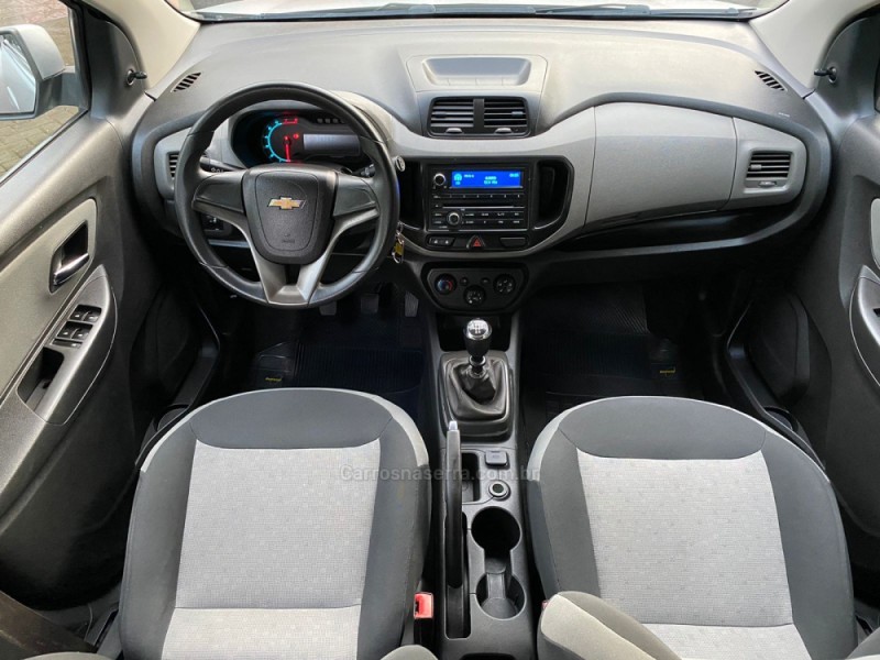 SPIN 1.8 LT 8V FLEX 4P MANUAL - 2016 - PAROBé
