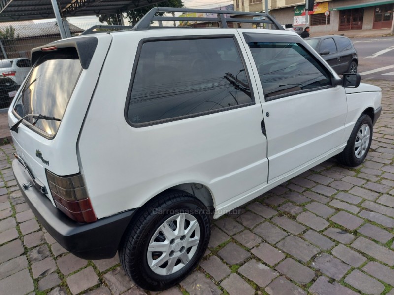 UNO 1.0 MPI MILLE SMART 8V GASOLINA 2P MANUAL - 2001 - CAXIAS DO SUL