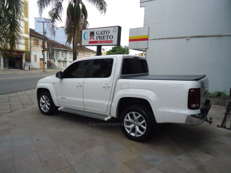 AMAROK 3.0 V6 TDI HIGHLINE CD DIESEL 4MOTION AUTOMÁTICO - 2020 - CAXIAS DO SUL