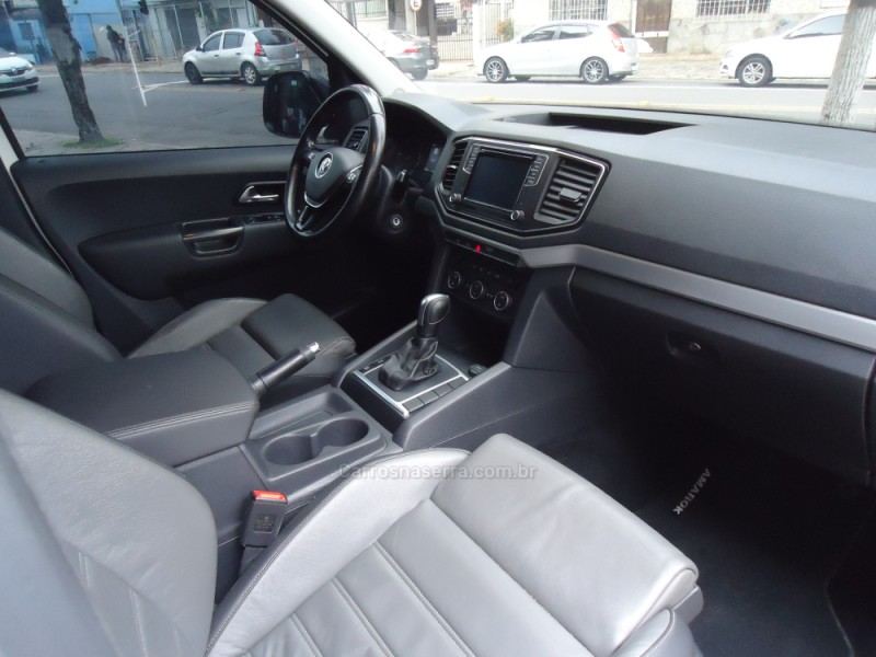 AMAROK 3.0 V6 TDI HIGHLINE CD DIESEL 4MOTION AUTOMÁTICO - 2020 - CAXIAS DO SUL