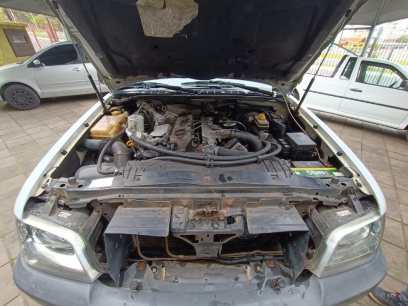 S10 2.8 COLINA 4X4 CD 12V TURBO INTERCOOLER DIESEL 4P MANUAL - 2005 - FARROUPILHA
