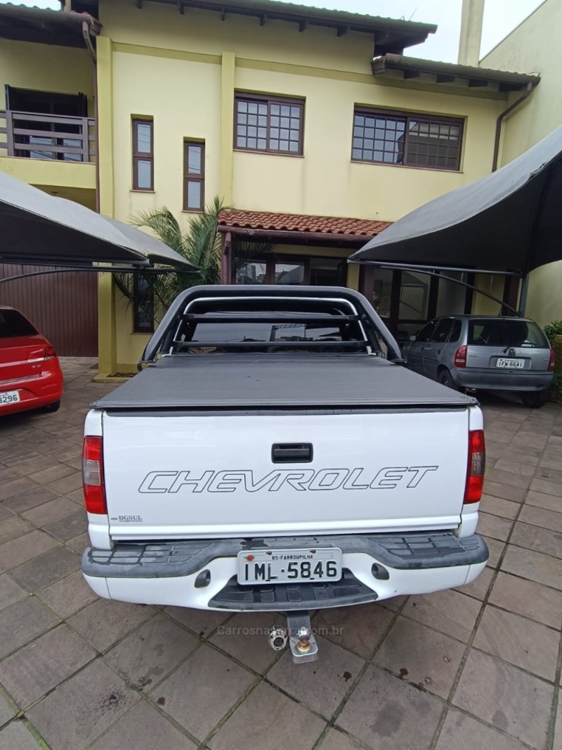 S10 2.8 COLINA 4X4 CD 12V TURBO INTERCOOLER DIESEL 4P MANUAL - 2005 - FARROUPILHA