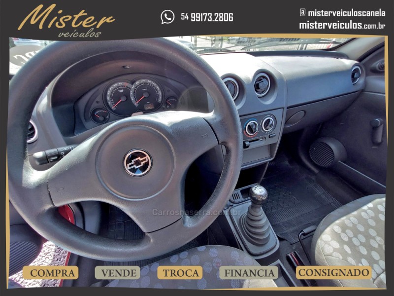 PRISMA 1.0 MPFI JOY 8V FLEX 4P MANUAL - 2010 - CANELA
