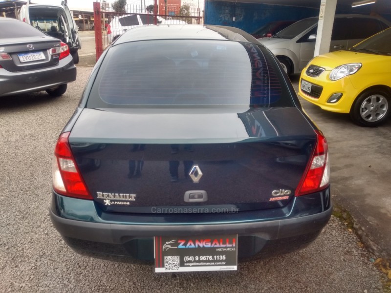CLIO 1.0 PRIVILÉGE SEDAN 16V GASOLINA 4P MANUAL - 2006 - FARROUPILHA