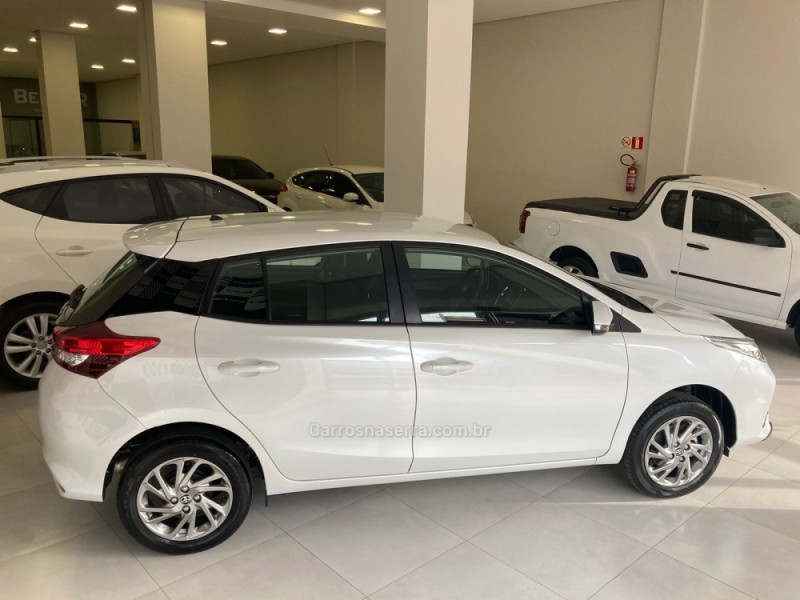 YARIS 1.5 XS 16V FLEX 4P AUTOMÁTICO - 2023 - SALVADOR DO SUL