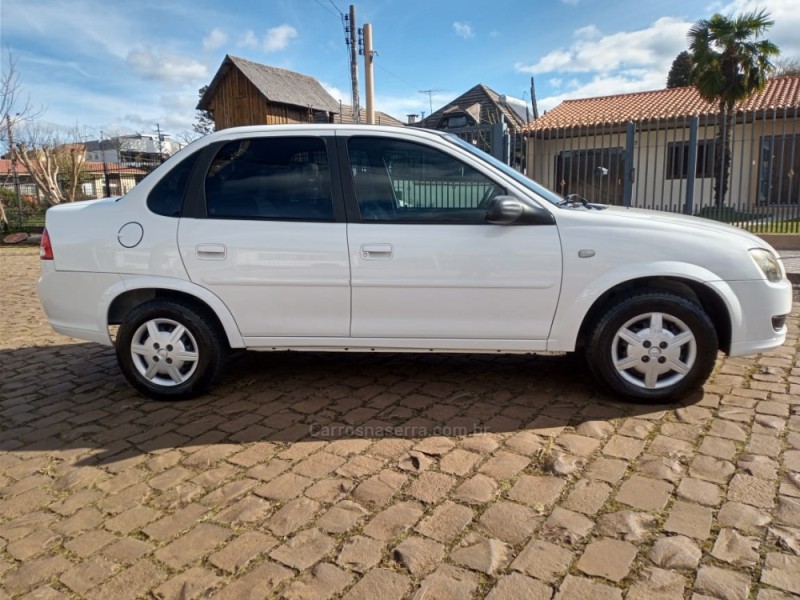 CLASSIC 1.0 MPFI LS 8V FLEX 4P MANUAL - 2013 - VACARIA