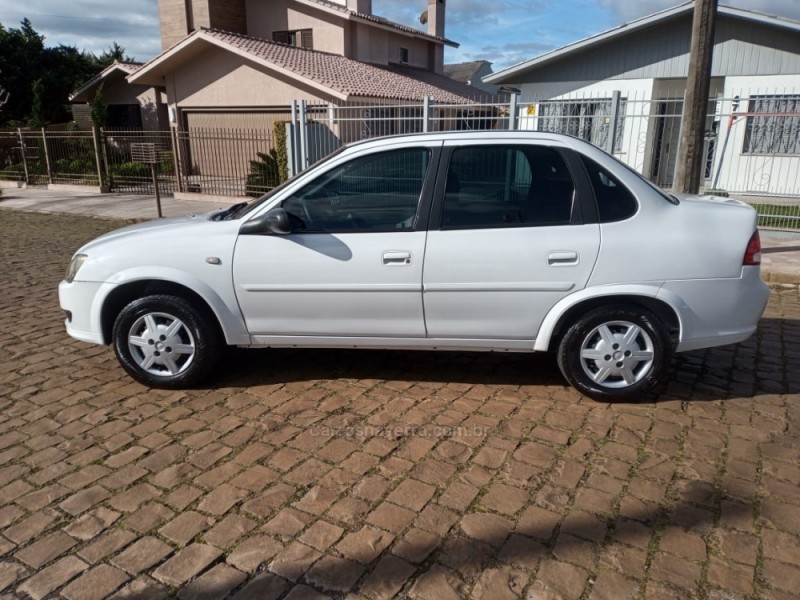 CLASSIC 1.0 MPFI LS 8V FLEX 4P MANUAL - 2013 - VACARIA