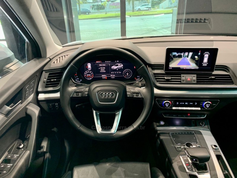 Q5 2.0 TFSI AMBIENTE 16V GASOLINA 4P AUTOMÁTICO - 2018 - CAXIAS DO SUL