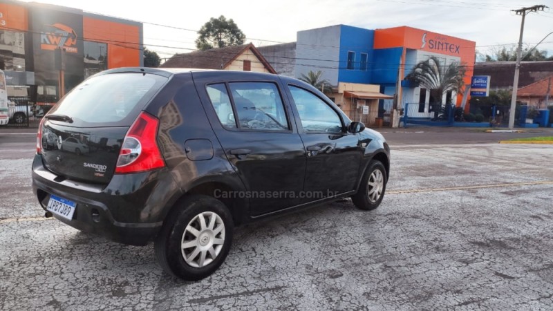 SANDERO 1.0 AUTHENTIQUE 16V FLEX 4P MANUAL - 2009 - NOVO HAMBURGO