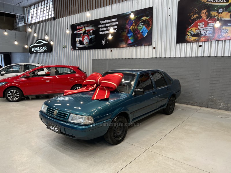SANTANA 2.0 MI 8V GASOLINA 4P MANUAL - 1996 - CAXIAS DO SUL