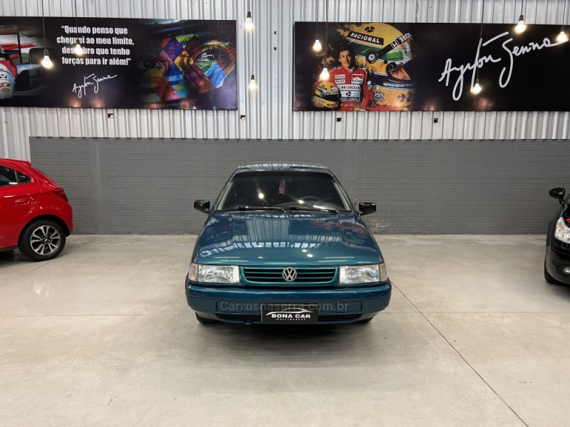 SANTANA 2.0 MI 8V GASOLINA 4P MANUAL - 1996 - CAXIAS DO SUL