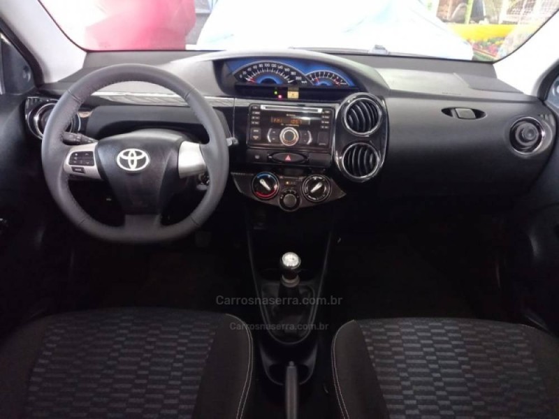 ETIOS CROSS 1.5 16V FLEX 4P MANUAL - 2014 - CAXIAS DO SUL