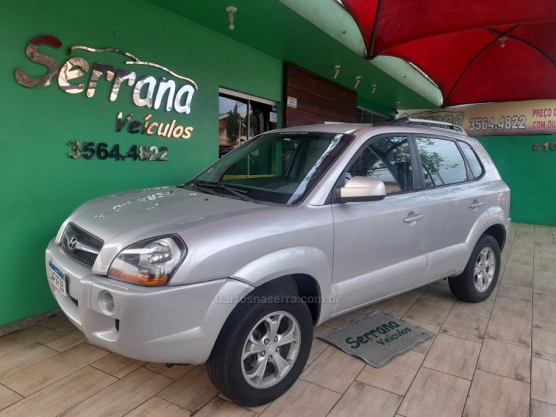 tucson 2.0 mpfi gl 16v 2wd gasolina 4p automatico 2015 dois irmaos