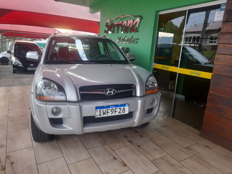TUCSON 2.0 MPFI GL 16V 2WD GASOLINA 4P AUTOMÁTICO - 2015 - DOIS IRMãOS