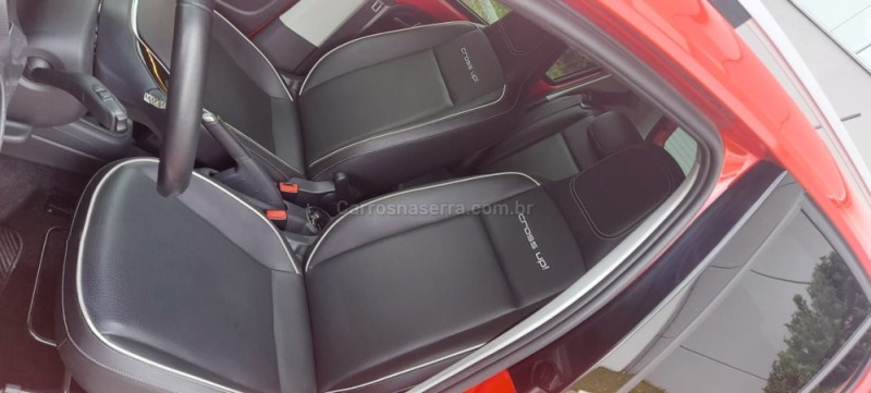 UP 1.0 TSI CROSS 12V FLEX 4P MANUAL - 2019 - CAXIAS DO SUL