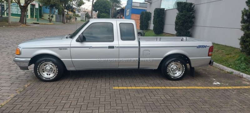 RANGER 4.0 STX 4X2 CE V6 12V GASOLINA 2P MANUAL - 1997 - CAXIAS DO SUL
