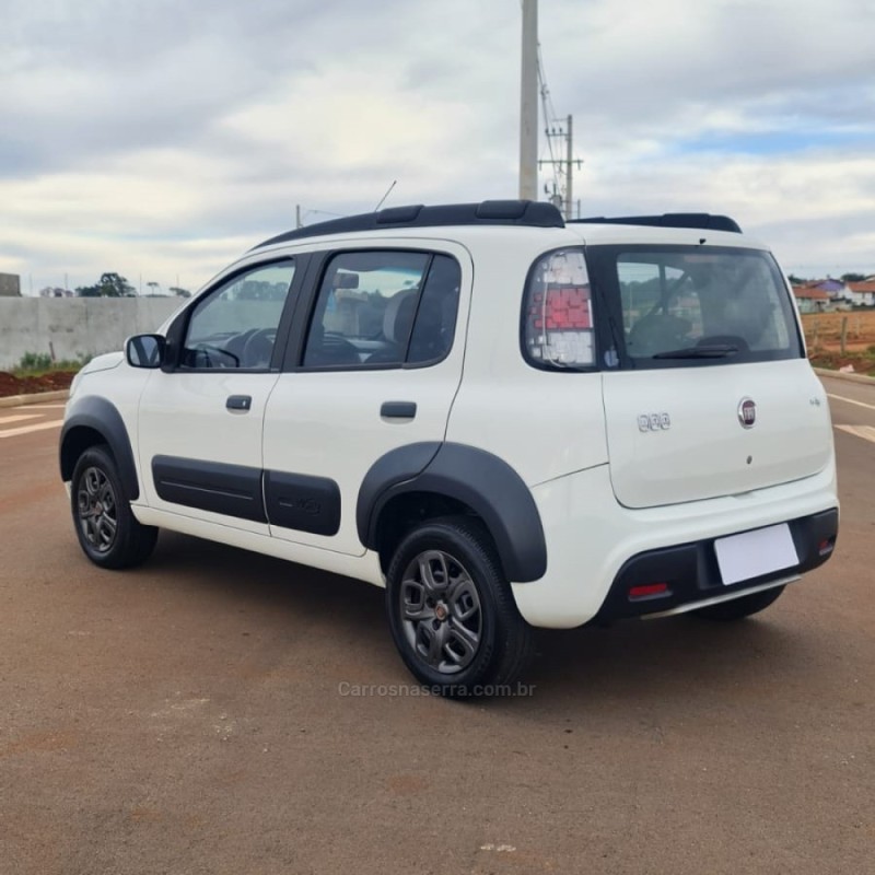 UNO 1.0 EVO WAY 8V FLEX 4P MANUAL - 2015 - LAGOA VERMELHA