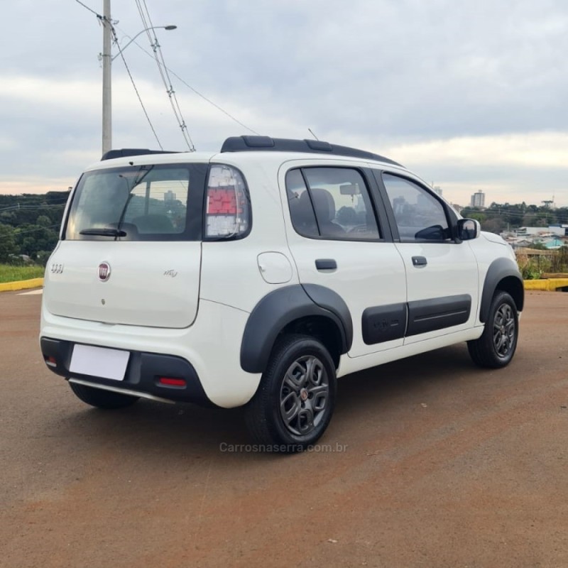 UNO 1.0 EVO WAY 8V FLEX 4P MANUAL - 2015 - LAGOA VERMELHA