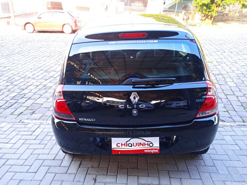 CLIO 1.0 EXPRESSION 16V FLEX 4P MANUAL - 2016 - CAXIAS DO SUL