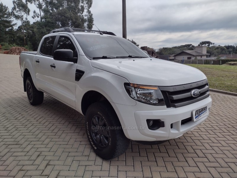 RANGER 2.5 XLS 4X2 CD 16V FLEX 4P MANUAL - 2013 - CANELA