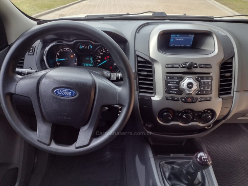 RANGER 2.5 XLS 4X2 CD 16V FLEX 4P MANUAL - 2013 - CANELA