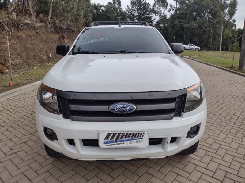 RANGER 2.5 XLS 4X2 CD 16V FLEX 4P MANUAL - 2013 - CANELA