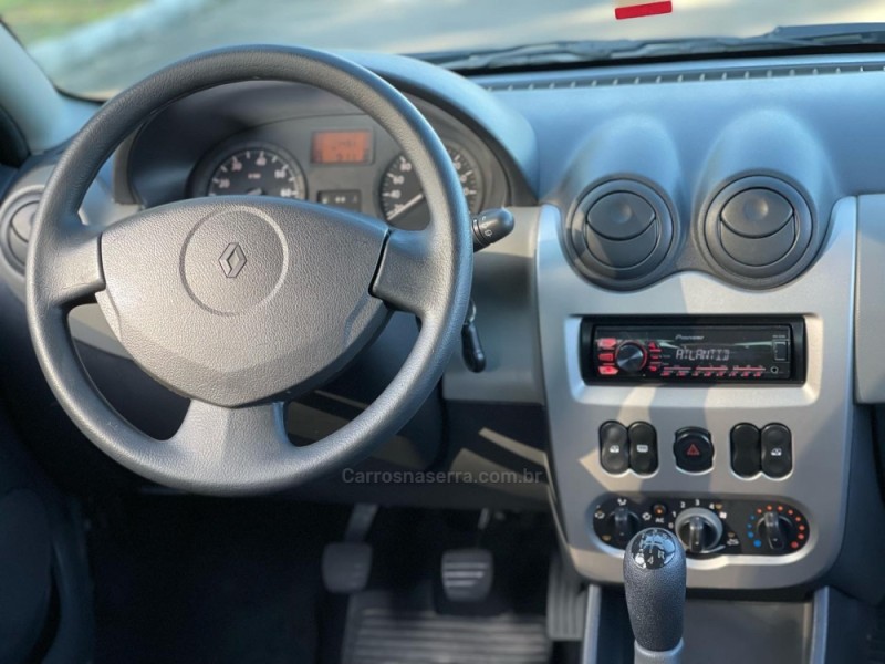 SANDERO 1.0 AUTHENTIQUE PLUS 16V FLEX 4P MANUAL - 2010 - SãO SEBASTIãO DO CAí