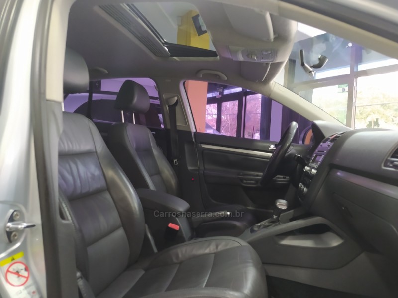 JETTA 2.5 I 20V 170CV GASOLINA 4P TIPTRONIC - 2009 - CAXIAS DO SUL