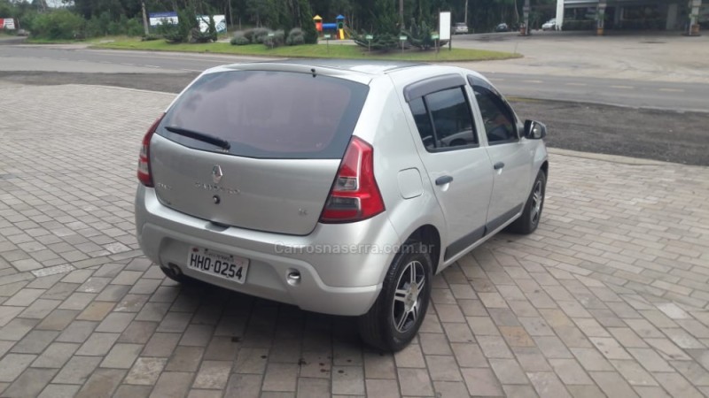 SANDERO 1.6 EXPRESSION 8V FLEX 4P MANUAL - 2012 - NOVA PETRóPOLIS