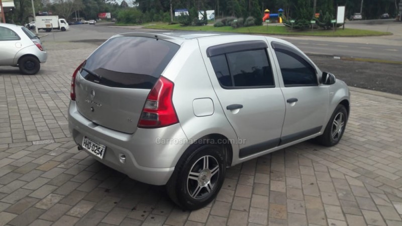 SANDERO 1.6 EXPRESSION 8V FLEX 4P MANUAL - 2012 - NOVA PETRóPOLIS